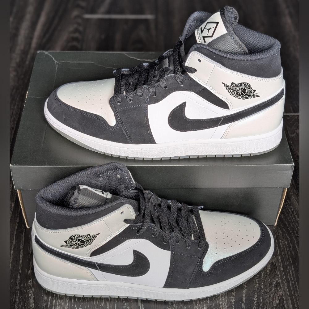 Air Jordan 1 Mid SE Diamond Shorts, Size 12M US